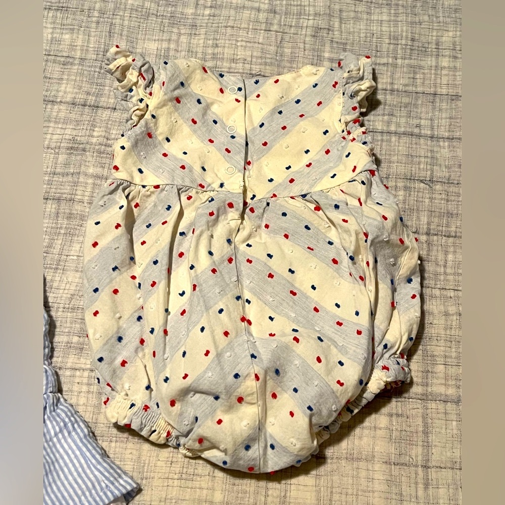 Cat & Jack 6-9 months one pc romper onesie red white blue 🇺🇸 🧨 ruffle baby